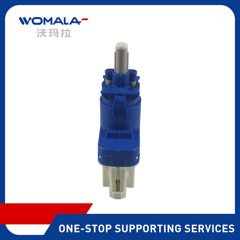 OEM ブレーキライトスイッチ 30773936 ボルボ S60 S80 V60 V70 XC60 XC70 XC70 3.2l 6シリンダー