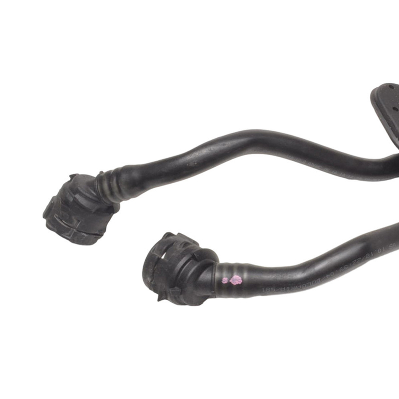 自動冷却部品 31493032 XC90 T6 2.0 ガソリン冷却液ホースパイプ