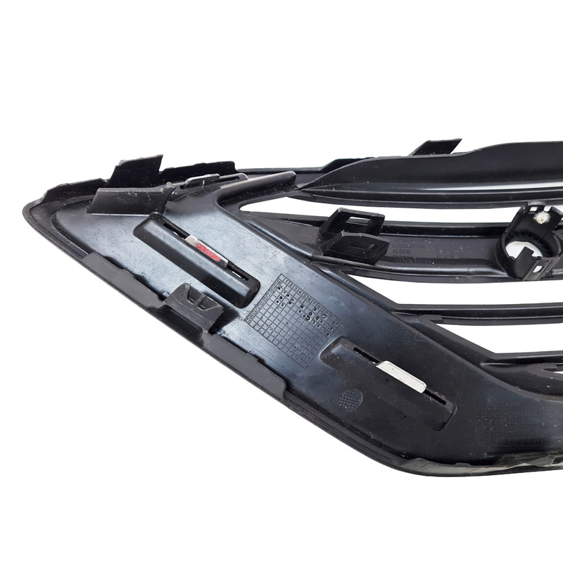 自動車部品 霧灯 トリム 右前 31688827 S60 V60 2019-2022