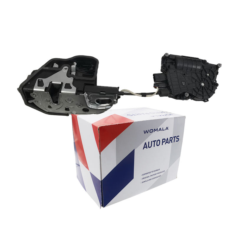 マカン95B用フロント左ソフトクローズドアロックアクチュエーター 51215A36E17